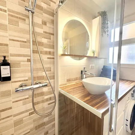 شقة Charming 2-rooms - Walk To Beach, Near Monaco & Menton