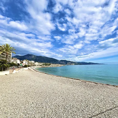 Apartament Charming 2-rooms - Walk To Beach, Near Monaco & Menton