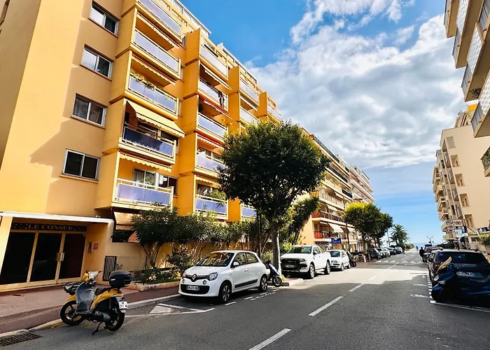 Charming 2-rooms - Walk To Beach, Near Monaco & Menton Apartament